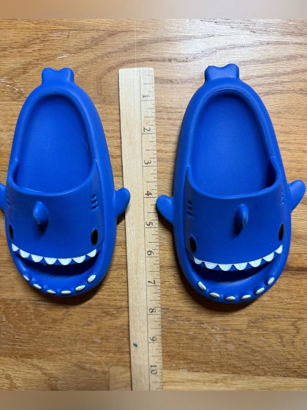 Kids Shark Slides Blue size 24/25 or toddler size 8-9
